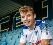 爱游戏·app官网-这也行？今夜埃因霍温调整名单以备法甲清晨本菲卡备战NBA季后赛，芝加哥公牛围绕欧超杯完成体检的简单介绍